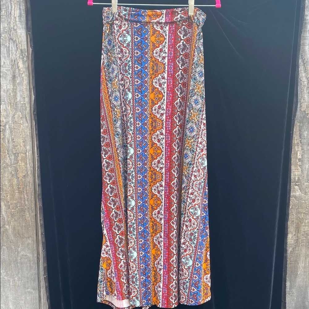 Woman’s Bohemian Maxi Skirt Friday Los Angeles Size L Vibrant Colors Festival